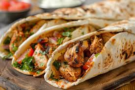 Special chicken shawarma rolls